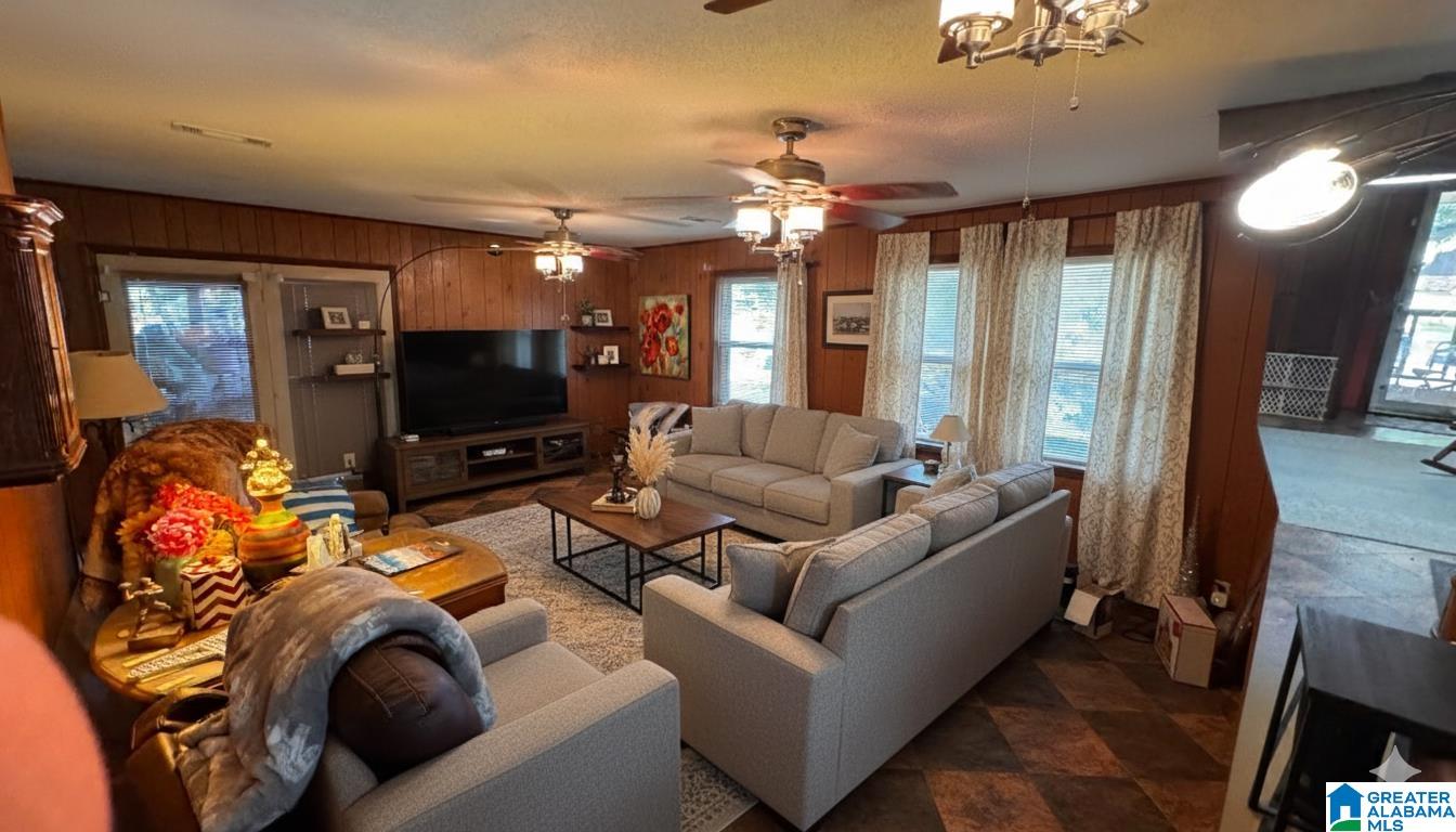 2505 Springview Drive Jasper, AL 35504 - Photo 3 of 13
