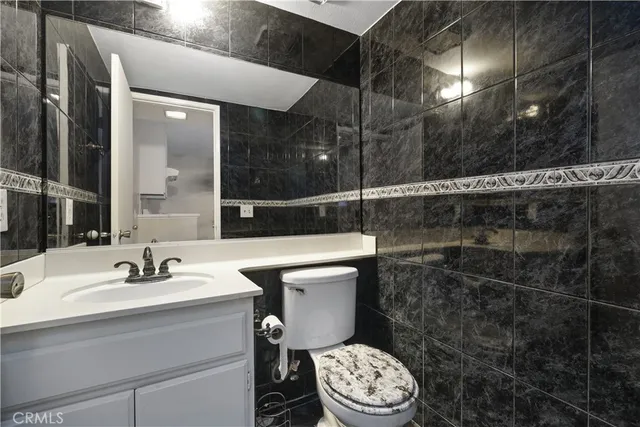 $2,295 | 1650 South Campus Avenue, Ontario, CA 91761