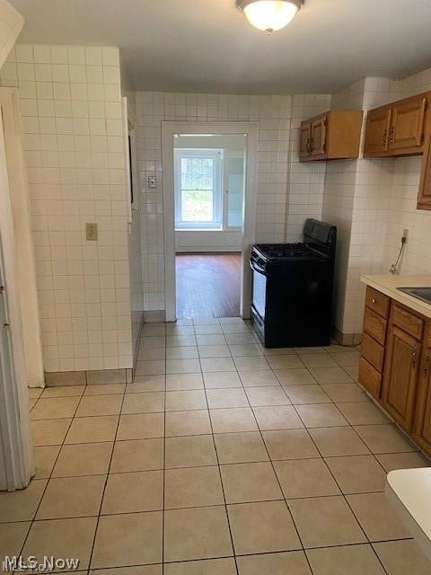 1796 Cumberland Road Cleveland, OH 44118 - Photo 12 of 20