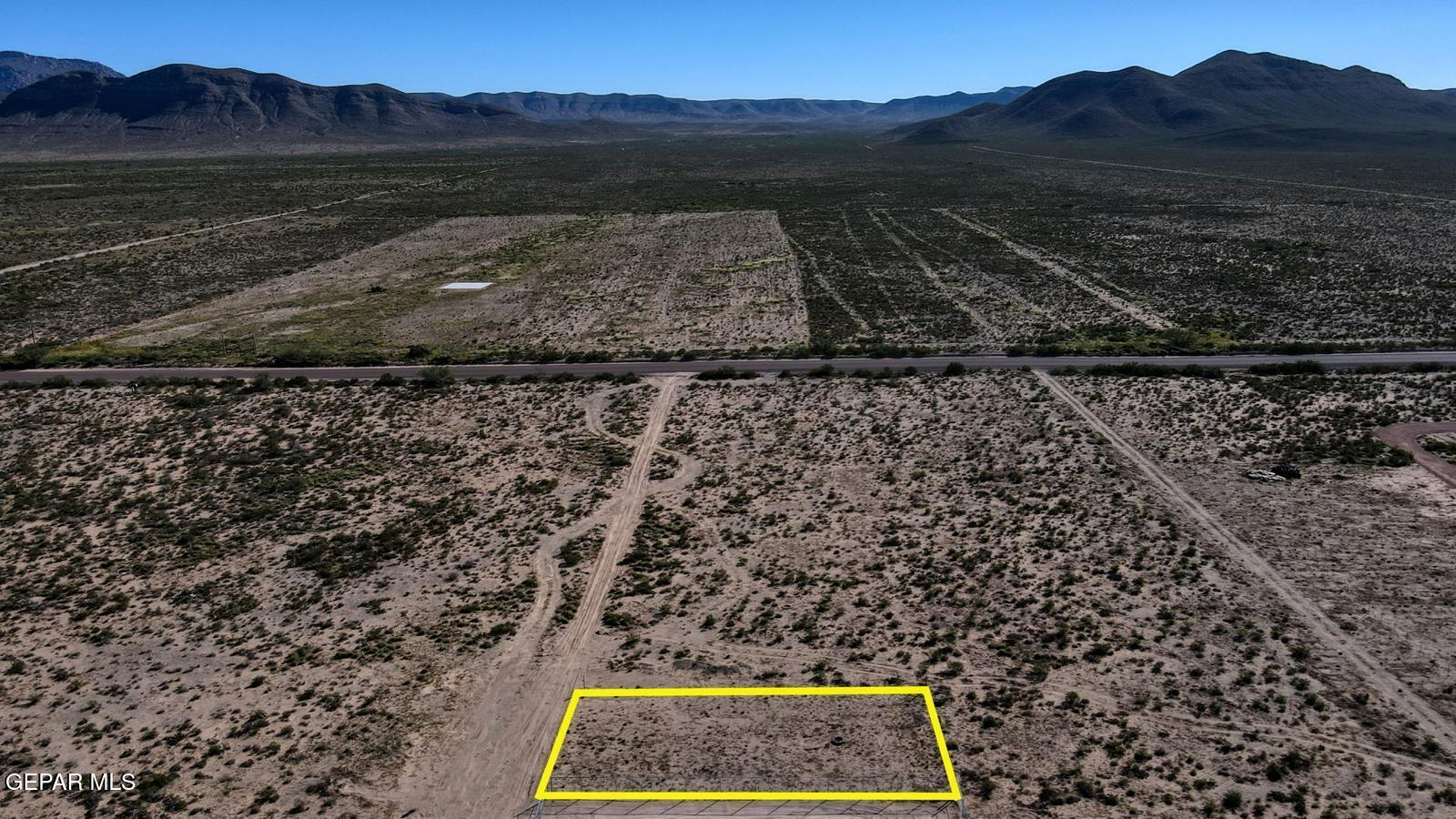14 Rainbow Garden El Paso, TX 79927 - Photo 9 of 16 a view of a backyard