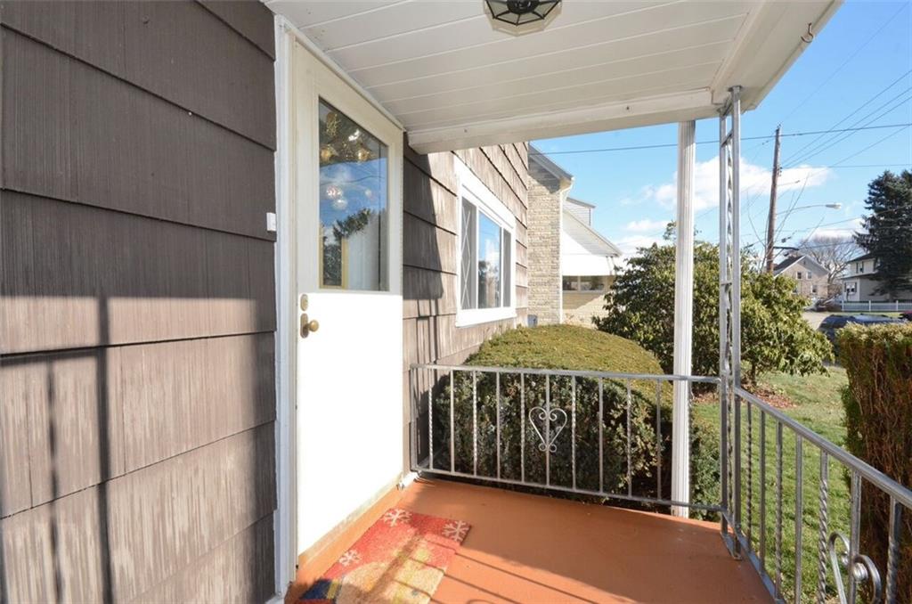715 Center Street Harwick, PA 15049 - Photo 2 of 20 Front Porch