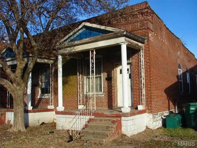 $22,500 | 472 North 25th Street, East St. Louis, IL 62205