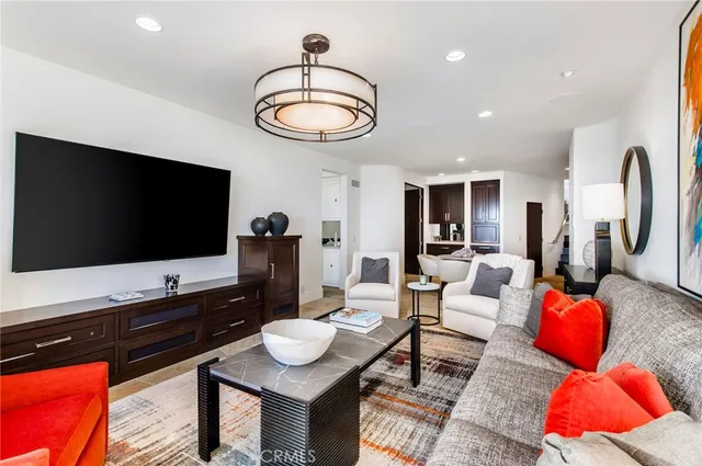 $60,000 | 26 South La Senda Drive, Laguna Beach, CA 92651