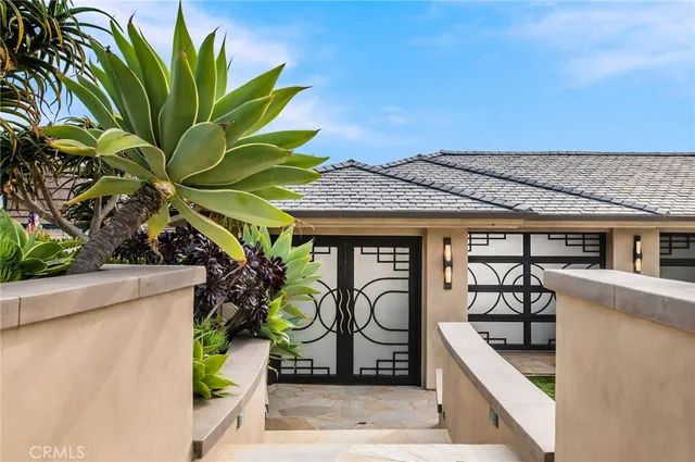 $60,000 | 26 South La Senda Drive, Laguna Beach, CA 92651