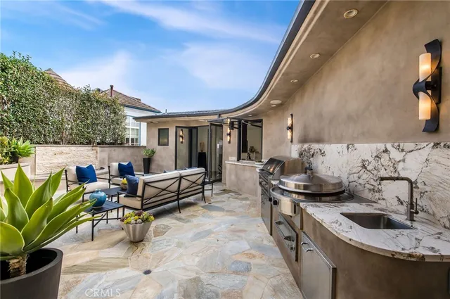 $60,000 | 26 South La Senda Drive, Laguna Beach, CA 92651