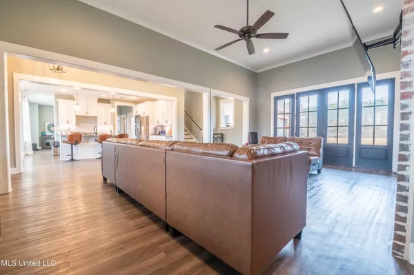 $550,000 | 4121 Jenny Lane, Hernando, MS 38632