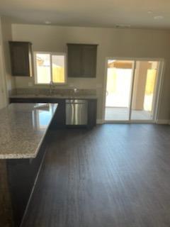654 North Cedar Avenue Reedley, CA 93654 - Photo 4 of 12 Gallery Image 4