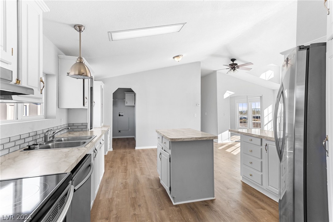 3260 Maple Road Pahrump, NV 89048 - Photo 8 of 28 Gallery Image 8