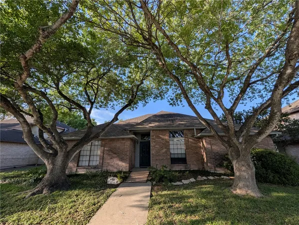 $2,250 | 4621 Constance Street, Corpus Christi, TX 78413
