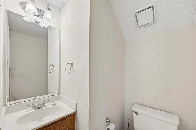 $280,000 | 2227 Stillwater Drive, Mesquite, TX 75181