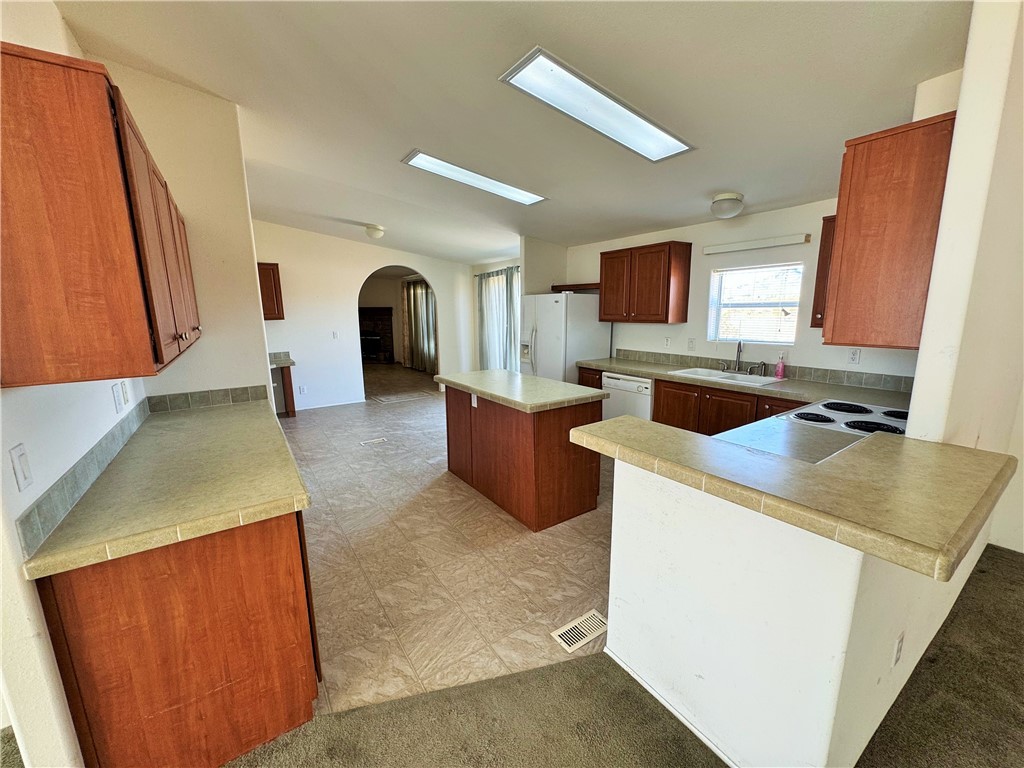 853 South Escuela Road Golden Valley, AZ 86413 - Photo 5 of 35 Gallery Image 5