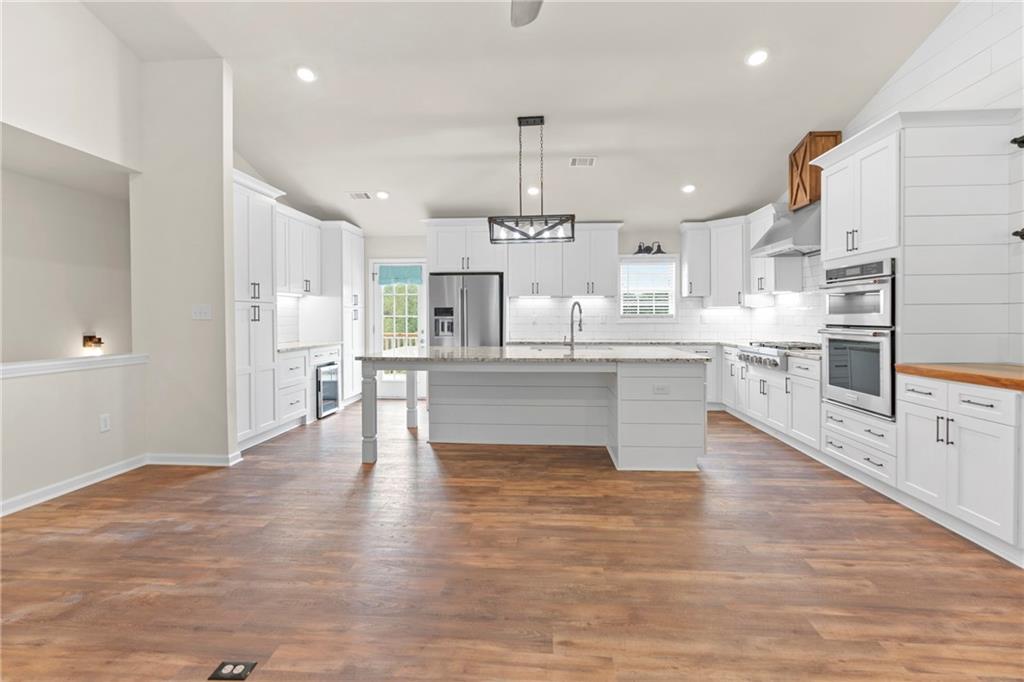 1214 Roxey Maxey Road Southwest Winder, GA 30680 - Photo 18 of 41