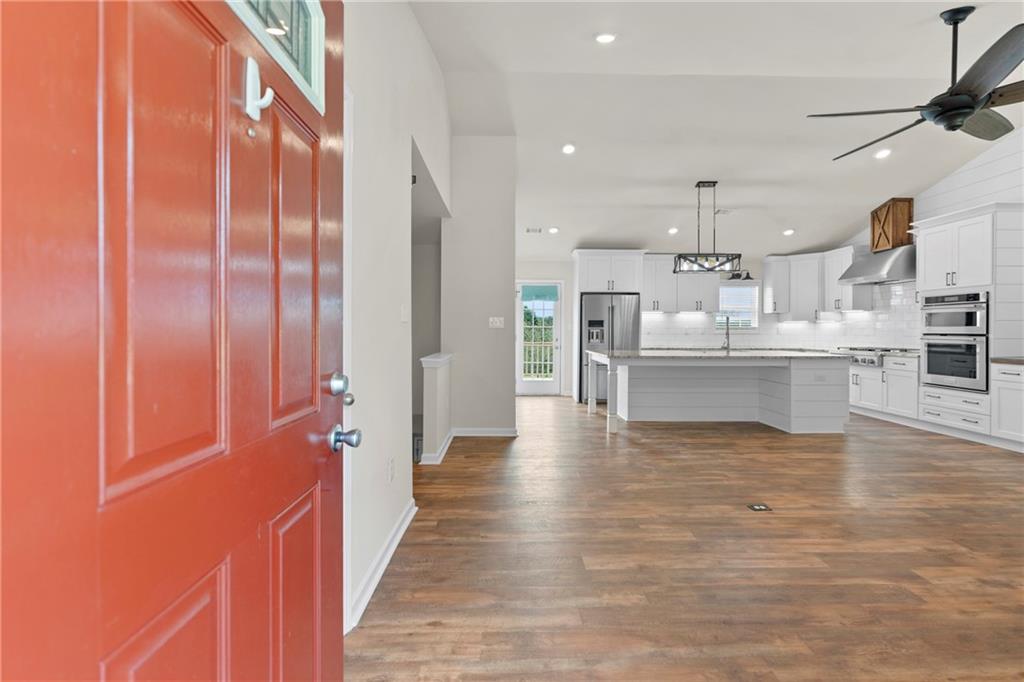 1214 Roxey Maxey Road Southwest Winder, GA 30680 - Photo 2 of 41