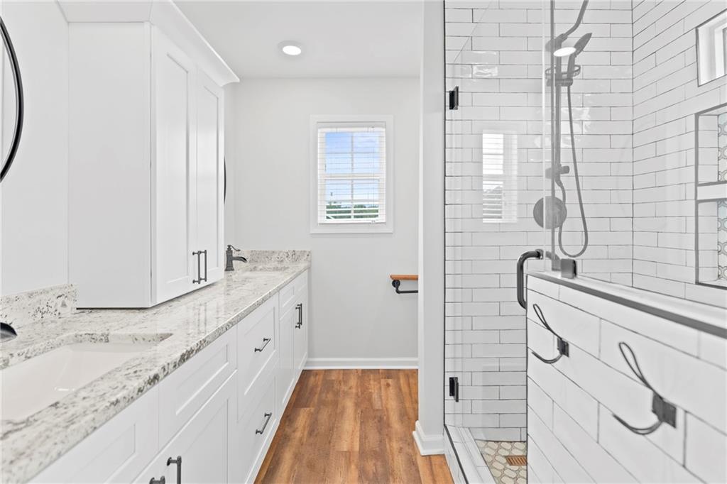 1214 Roxey Maxey Road Southwest Winder, GA 30680 - Photo 8 of 41