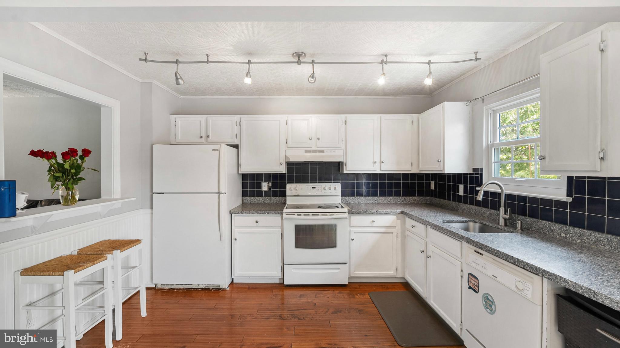 11 Powder View Court Nottingham, MD 21236 - Photo 7 of 25