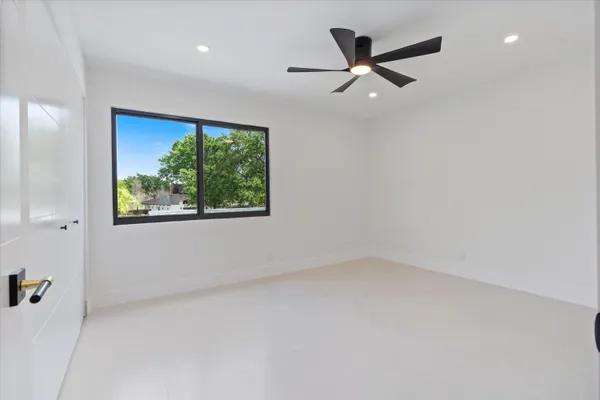 $1,495,000 | 911 Mockingbird Lane, Plantation, FL 33324