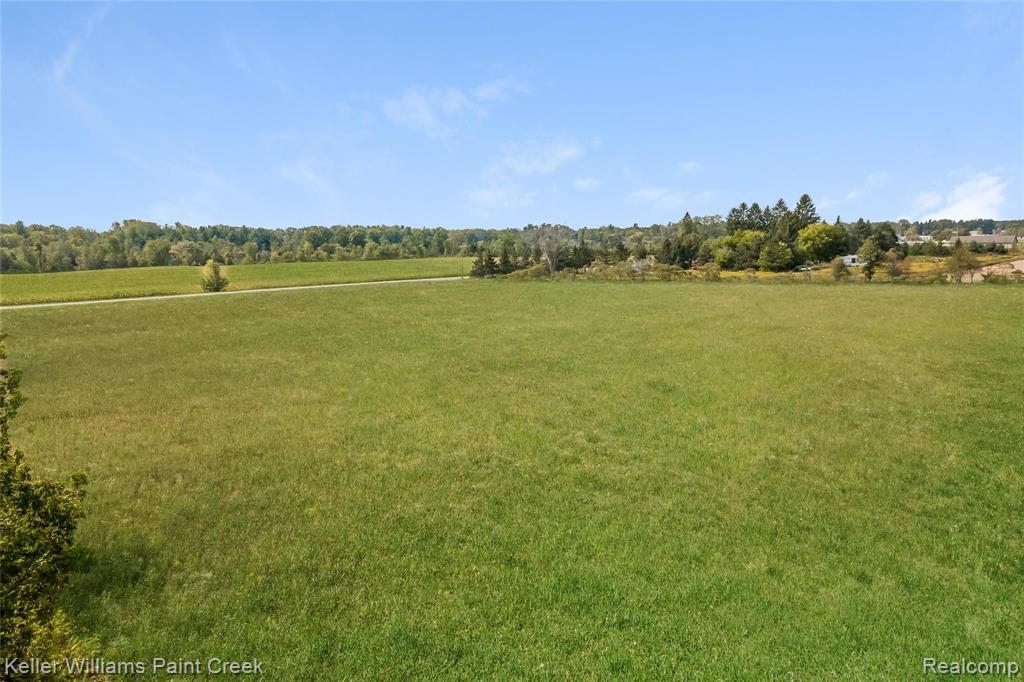2448 Husak Road Standish, MI 48658 - Photo 40 of 48