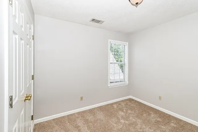 $1,995 | 8672 Overcup Oaks Drive, Memphis, TN 38018