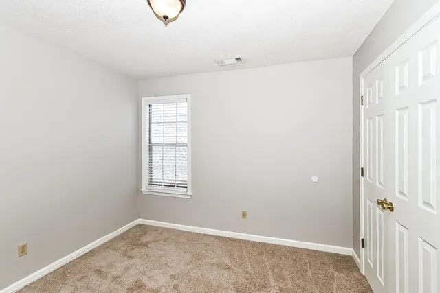 $1,995 | 8672 Overcup Oaks Drive, Memphis, TN 38018