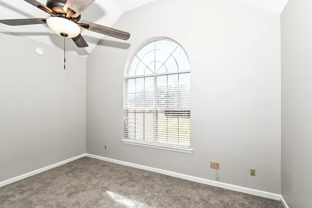 $1,995 | 8672 Overcup Oaks Drive, Memphis, TN 38018