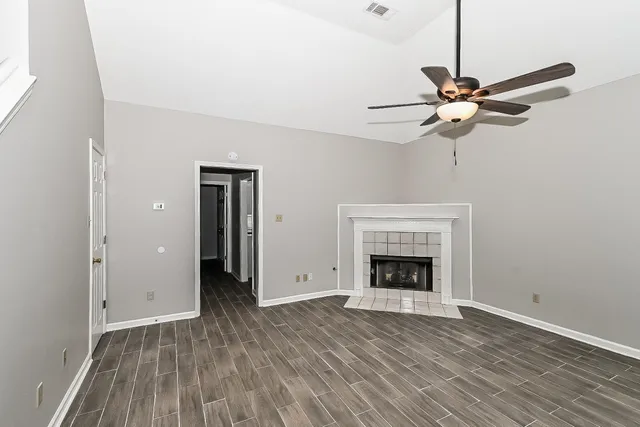 $1,995 | 8672 Overcup Oaks Drive, Memphis, TN 38018