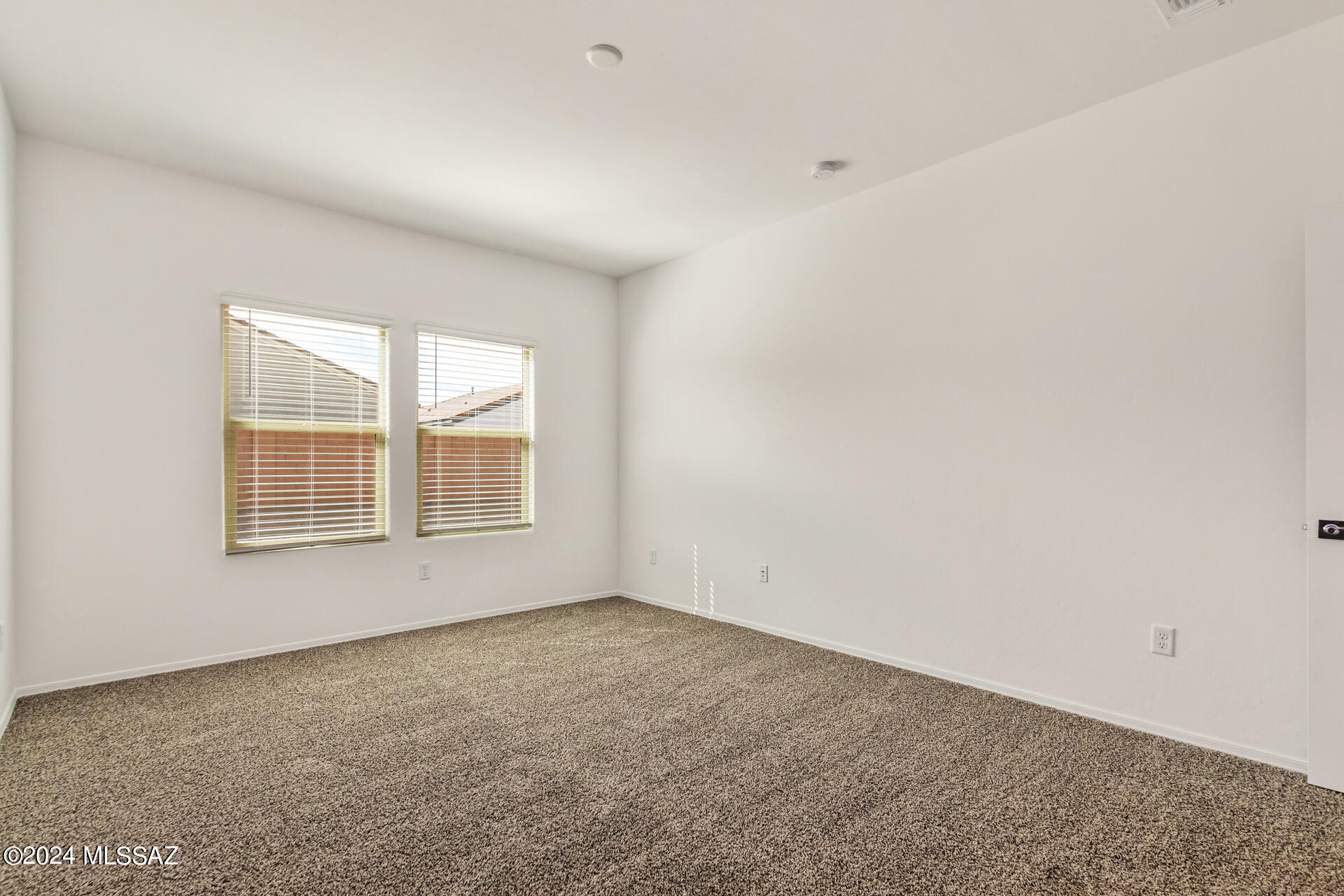 12496 West Barnett Road Marana, AZ 85653 - Photo 21 of 40