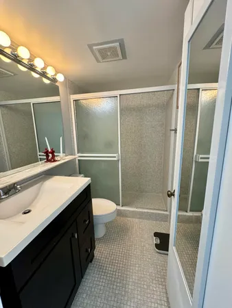 $2,475 | 5600 North Flagler Drive, Unit 604, West Palm Beach, FL 33407
