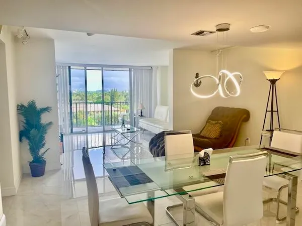 $2,475 | 5600 North Flagler Drive, Unit 604, West Palm Beach, FL 33407