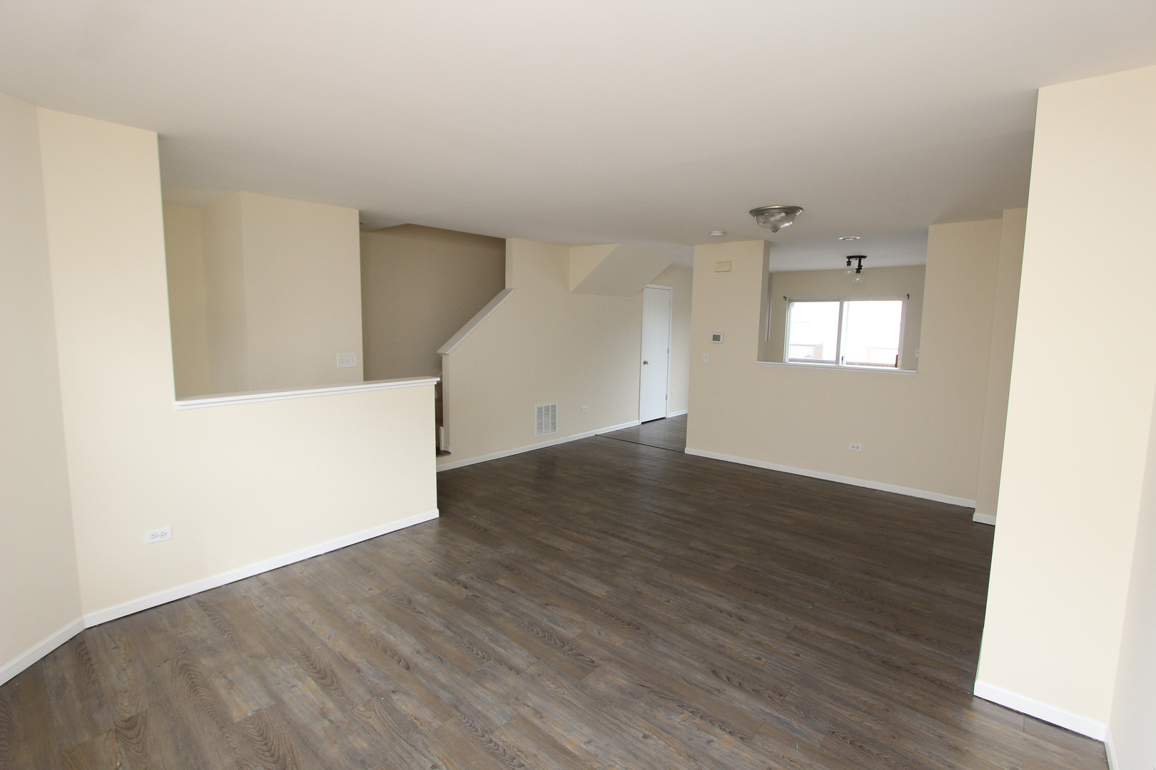 34345 North Goldenrod Road Round Lake, IL 60073 - Photo 3 of 25