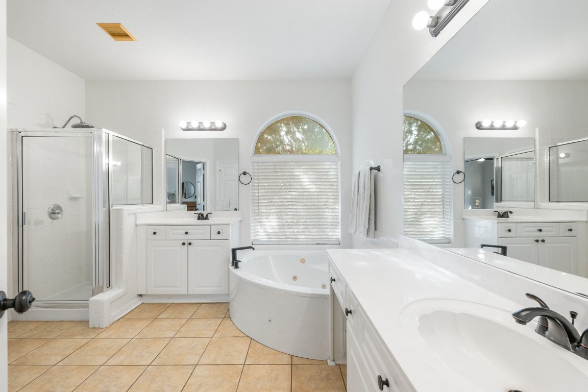 3417 Grimes Ranch Road Austin, TX 78732 - Photo 22 of 40