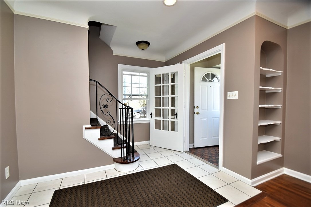 3732 Berkeley Road Cleveland Heights, OH 44118 - Photo 4 of 34
