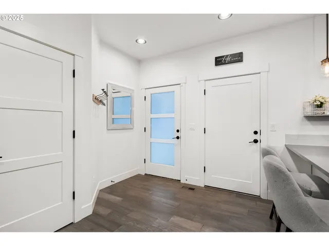 a view of empty room