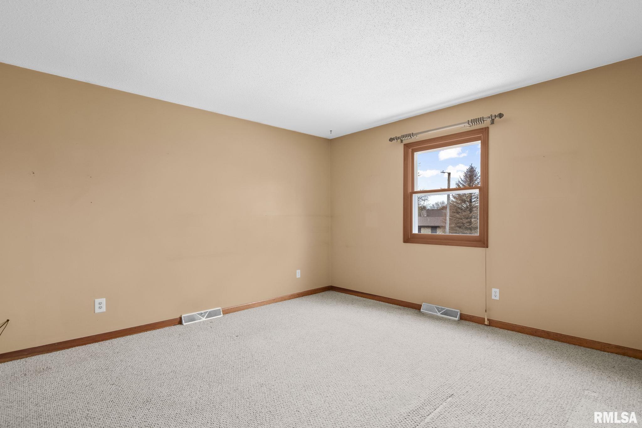 66 Ramblewood Road Chatham, IL 62629 - Photo 27 of 43 Gallery Image 27