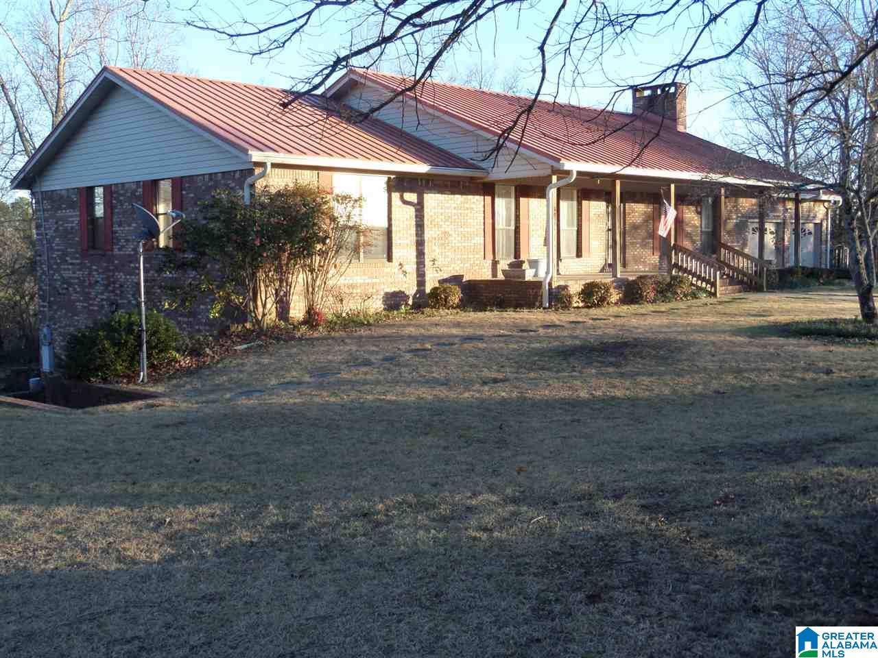 699 Hilltop Road Warrior, AL 35180 - Photo 2 of 21