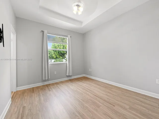 $2,600 | 2723 Southeast 17th Street, Homestead, FL 33035