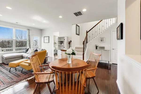 $649,000 | 3275 Coral Lane, Glenview, IL 60026