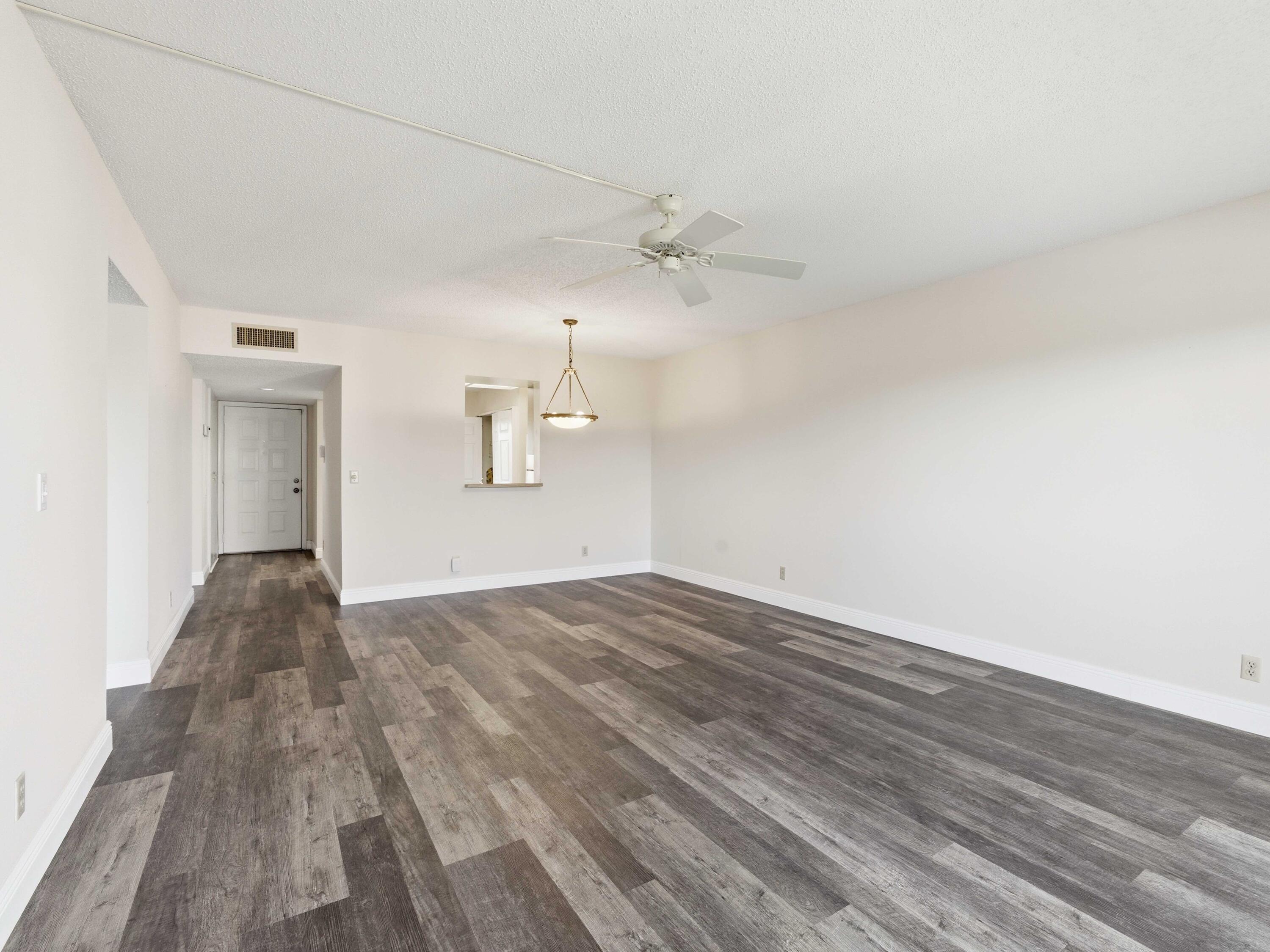 14310 Strathmore Lane, Unit 402 Delray Beach, FL 33446 - Photo 17 of 54 Living to Dining