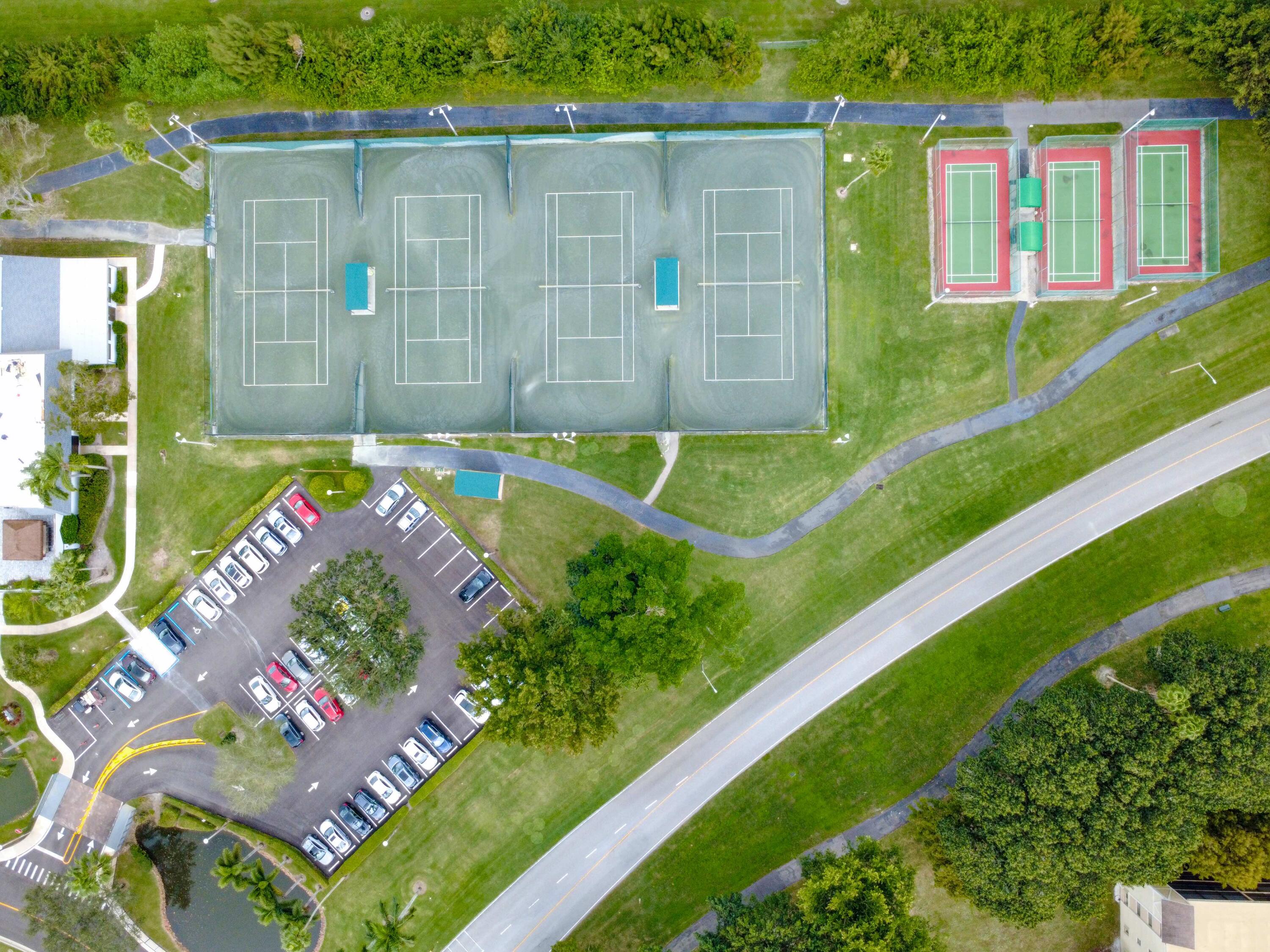 14310 Strathmore Lane, Unit 402 Delray Beach, FL 33446 - Photo 53 of 54 Tennis courts