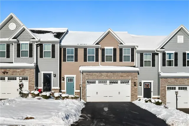 $389,900 | 238 Frances Lane, McDonald, PA 15057