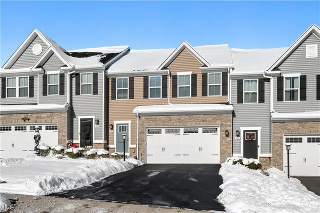 $389,900 | 238 Frances Lane, McDonald, PA 15057