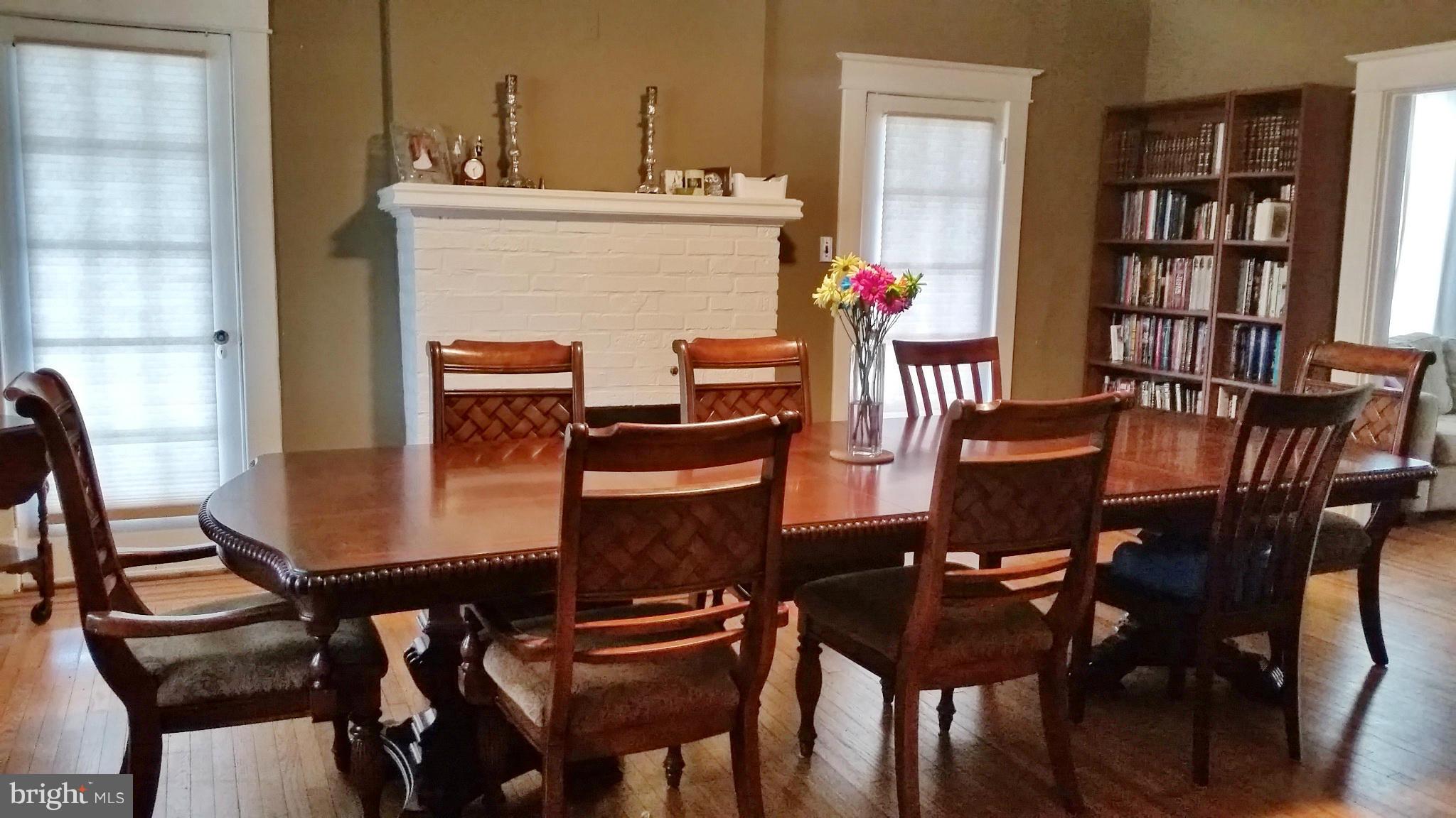 6200 Pimlico Road Baltimore, MD 21209 - Photo 5 of 26 Dining Room