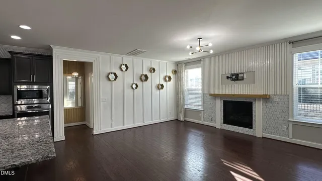 $2,995 | 221 Hensley Oak Way, Holly Springs, NC 27540