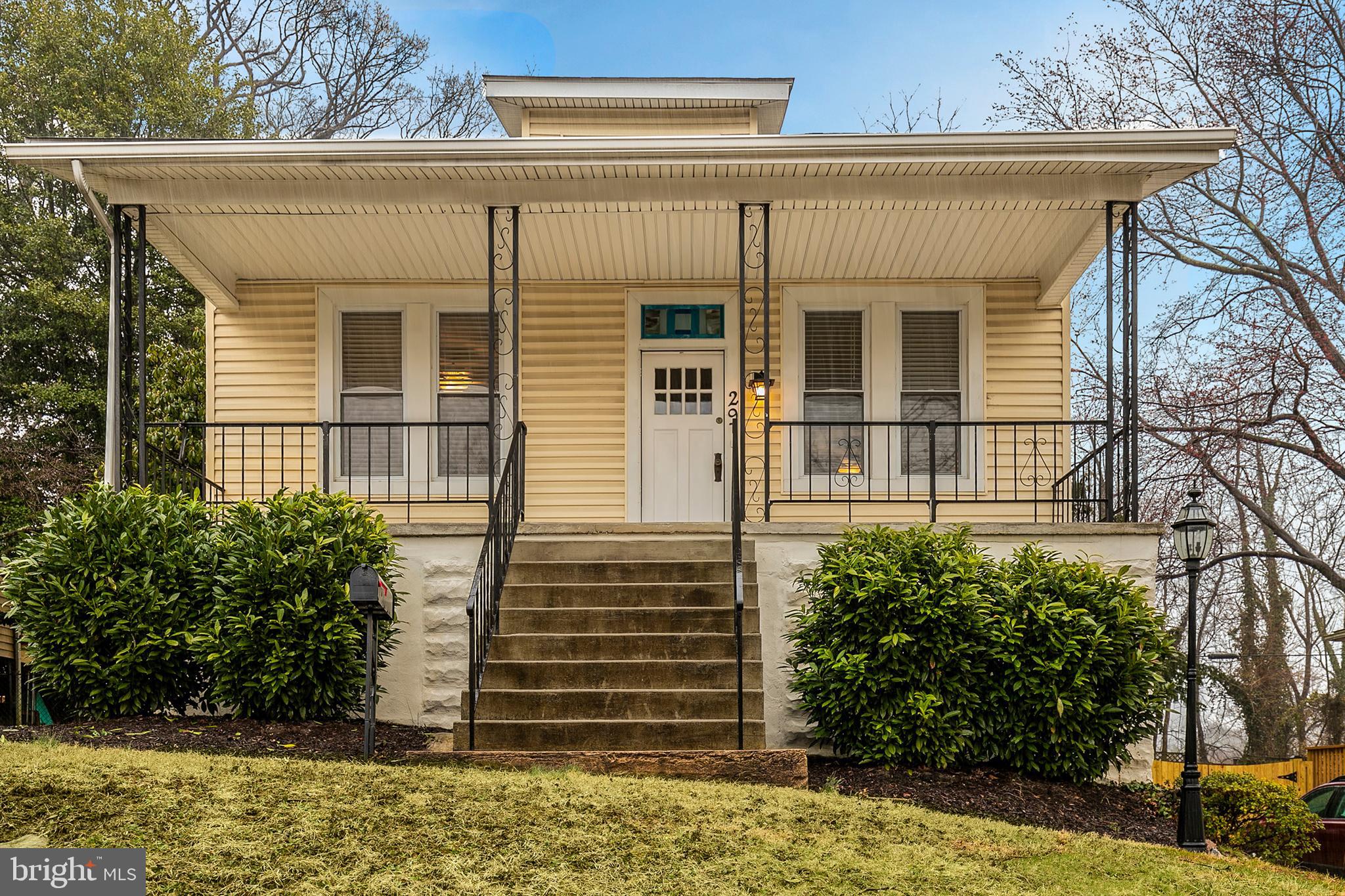 29 Edmondson Ridge Road Baltimore, MD 21228 - Photo 1 of 38