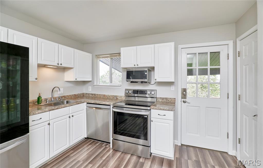 17 Ridgemoor Drive Fenton, MO 63026 - Photo 13 of 28