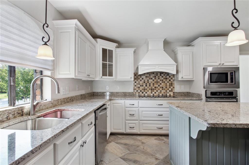 202 Somerset Road Laplace, LA 70068 - Photo 8 of 24 Gallery Image 8