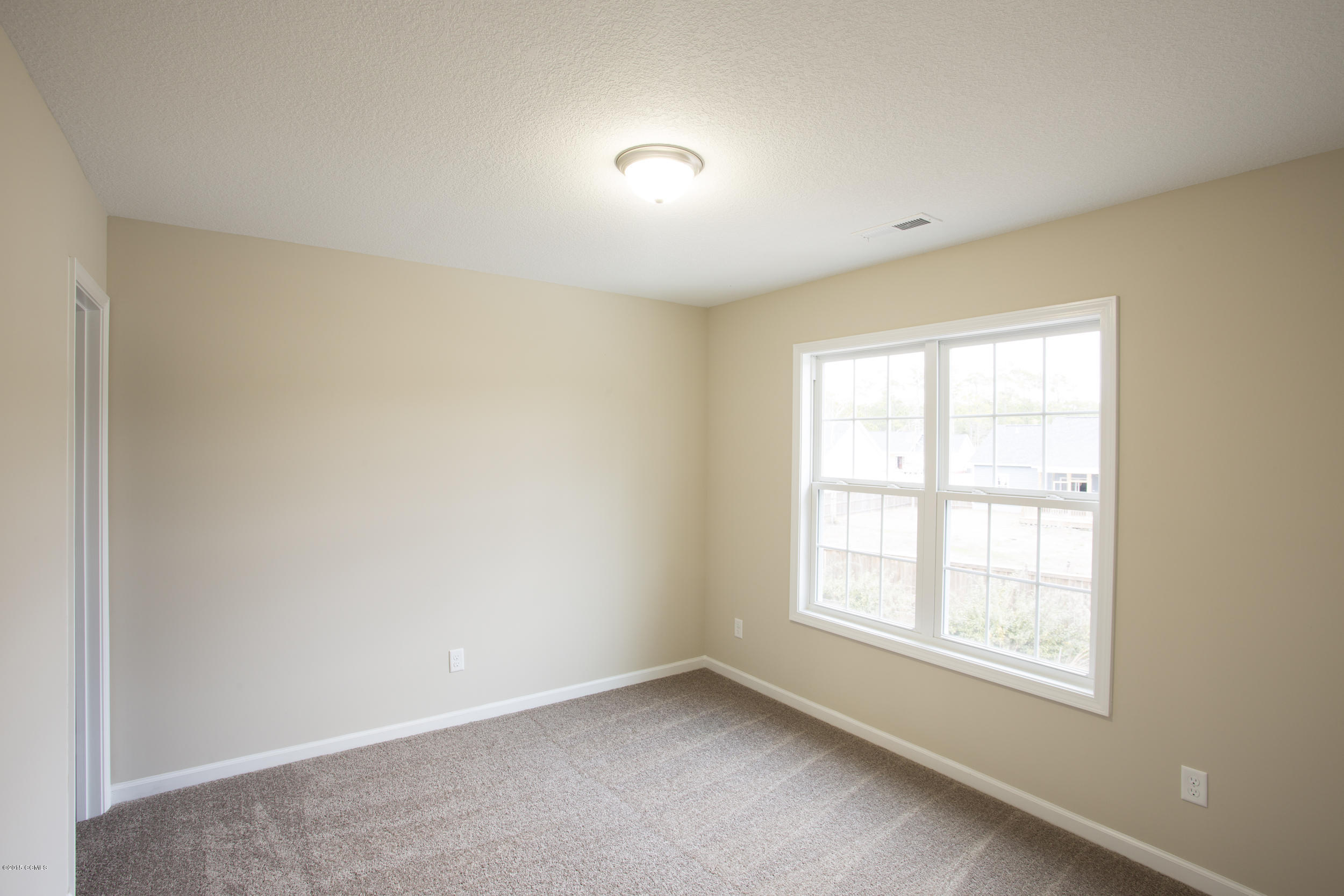 214 Brook Crossing Road, Unit 37 Swansboro, NC 28584 - Photo 34 of 41 214 Brook Crossing-20.jpg