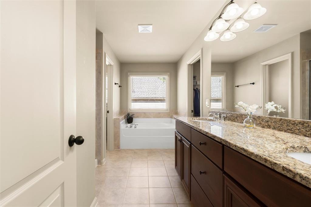 310 Nichols Ridge Pointe Suwanee, GA 30024 - Photo 25 of 61 Gallery Image 25