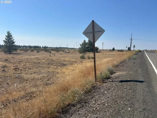 a view of a lake view