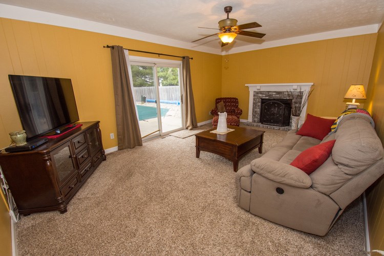 50875 Cherry Road Granger, IN 46530 - Photo 4 of 32