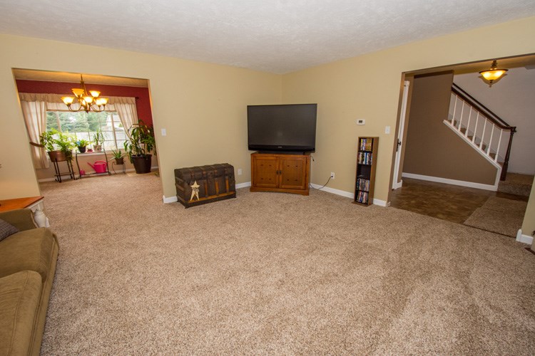 50875 Cherry Road Granger, IN 46530 - Photo 6 of 32